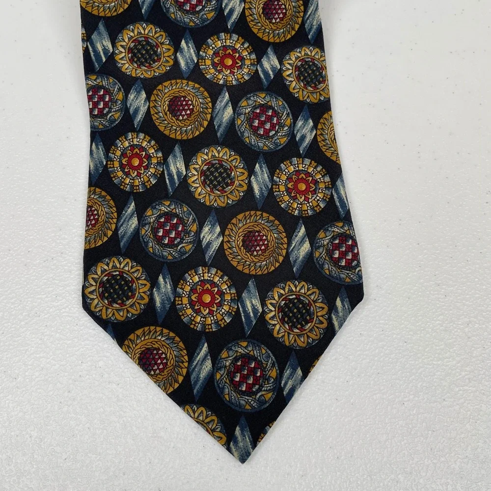 Vtg Metropolitan Museum of Art Silk Necktie Stained‎ Glass Mosaic MOMA Novelty
